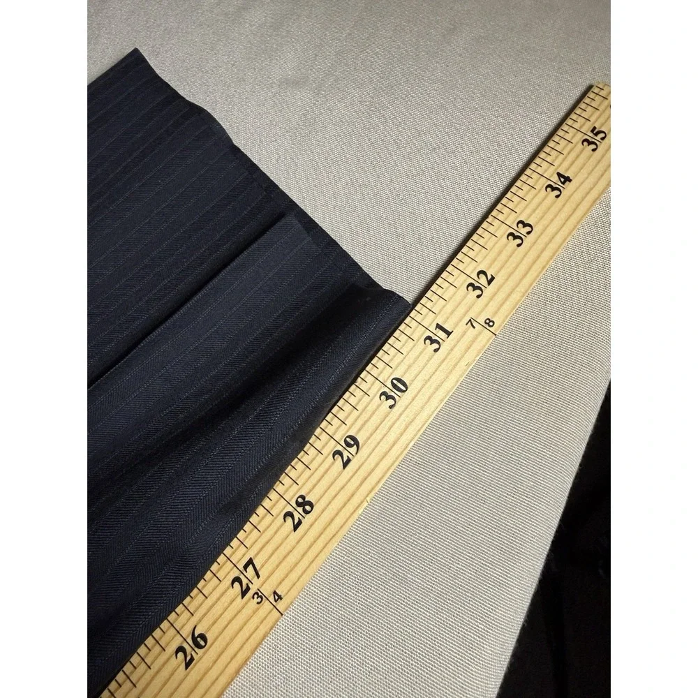 Canali Suit Size 40R Black Pinstripe 2 Piece 50R EU Made in Italy Model 13290/37